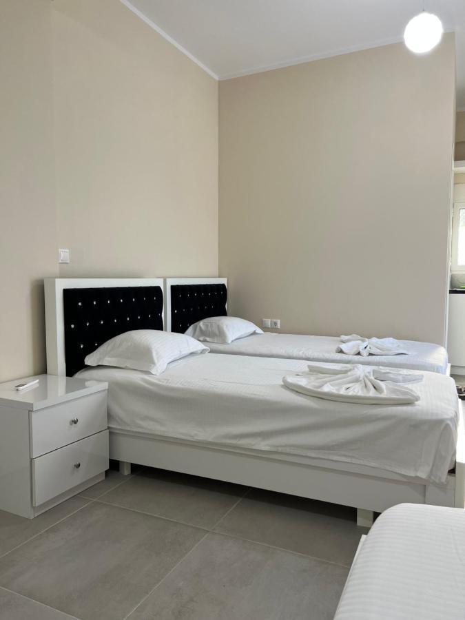 Harmony Apartments Sarandë Esterno foto