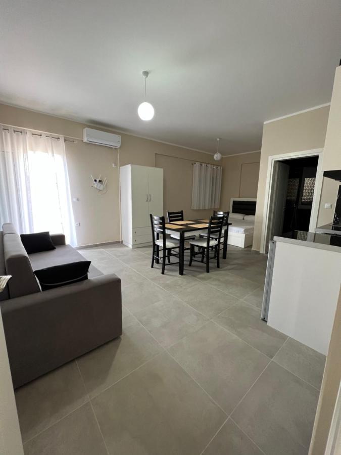 Harmony Apartments Sarandë Esterno foto